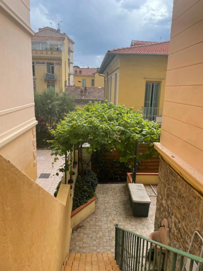 Appartement 30M2 Cosy Avec Terrasse Menton Exteriér fotografie